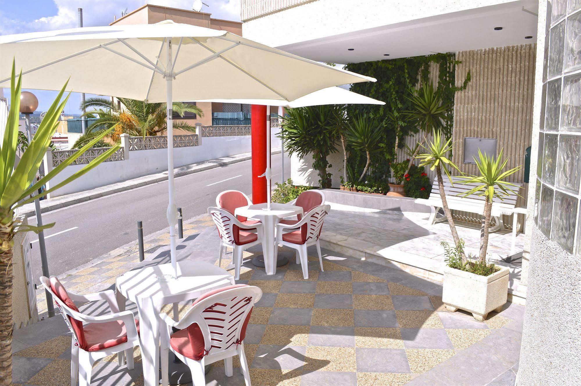 Hostal Molins Park 이비자타운 외부 사진