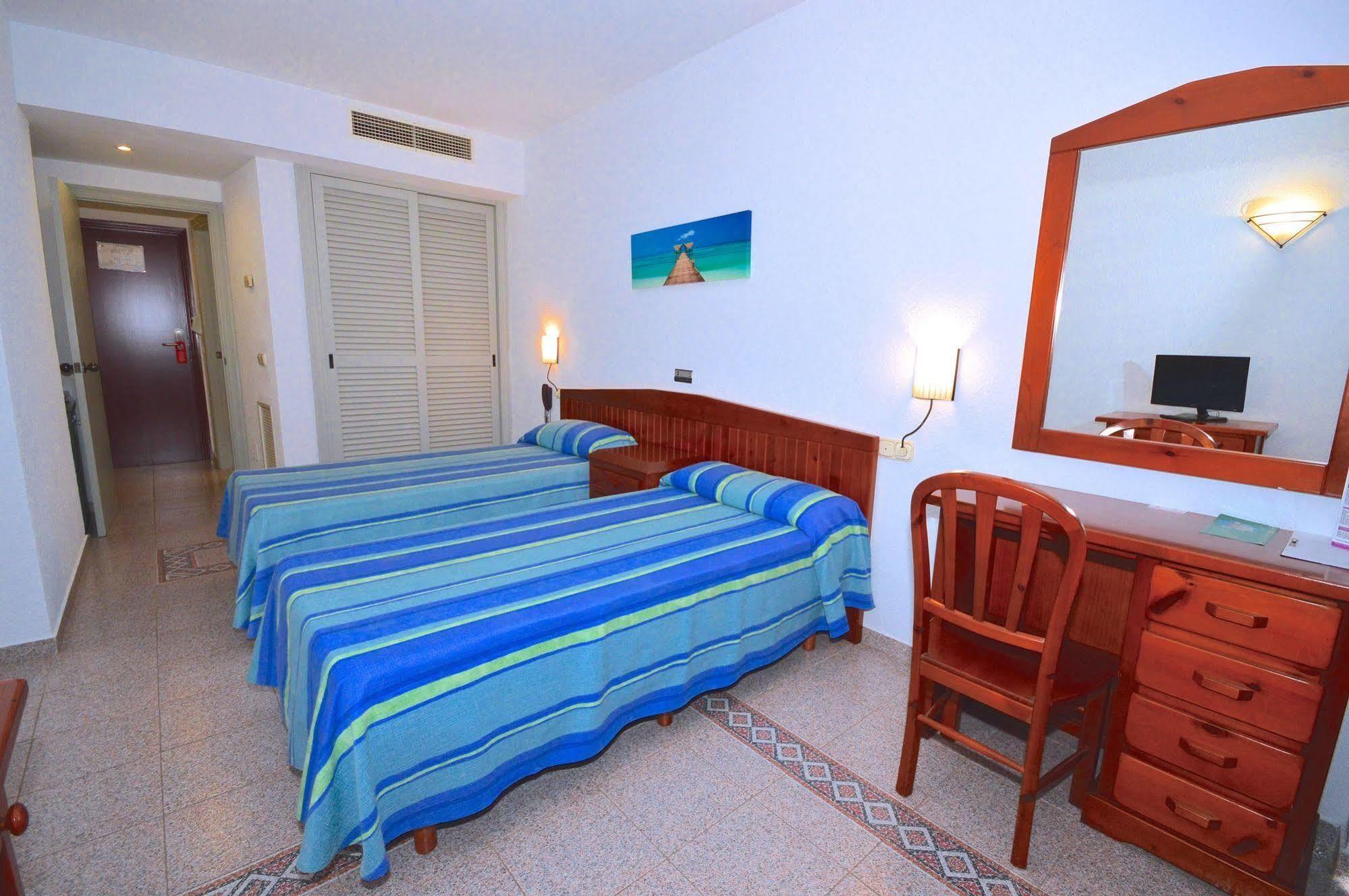 Hostal Molins Park 이비자타운 외부 사진